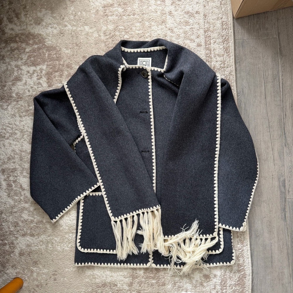 Toteme Embroidered scarf jacket dark grey mélange